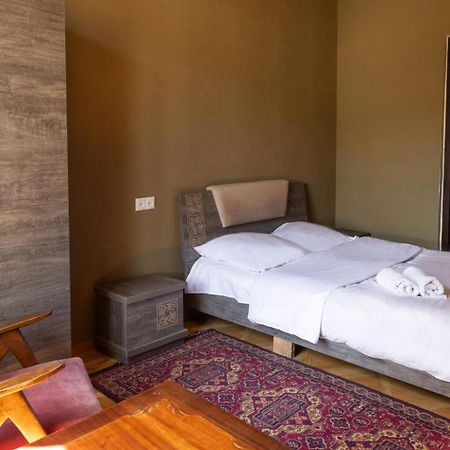 Wine House Hotel Тбилиси Екстериор снимка