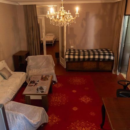 Wine House Hotel Тбилиси Екстериор снимка
