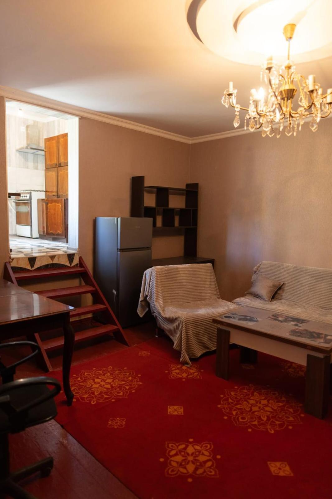 Wine House Hotel Тбилиси Екстериор снимка
