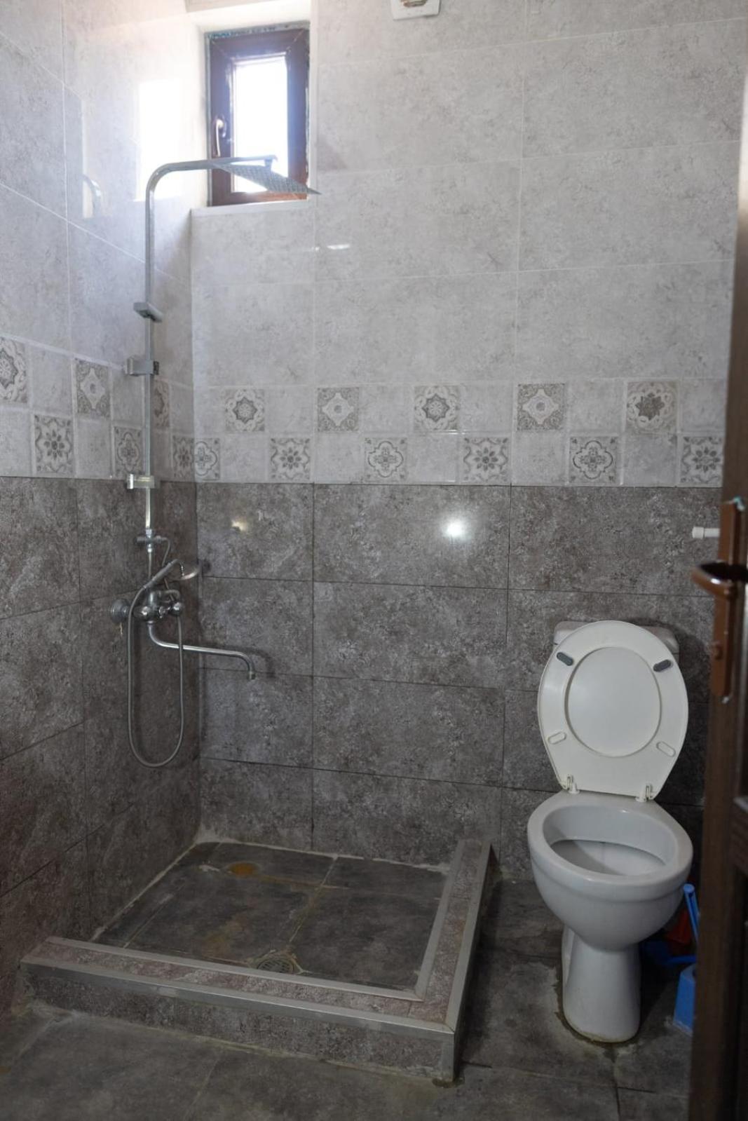 Wine House Hotel Тбилиси Екстериор снимка